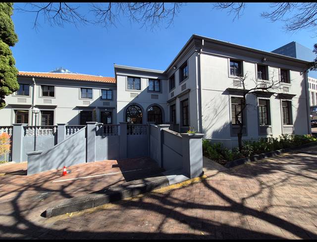 385M² OFFICE TO LET IN SANDTON CENTRAL